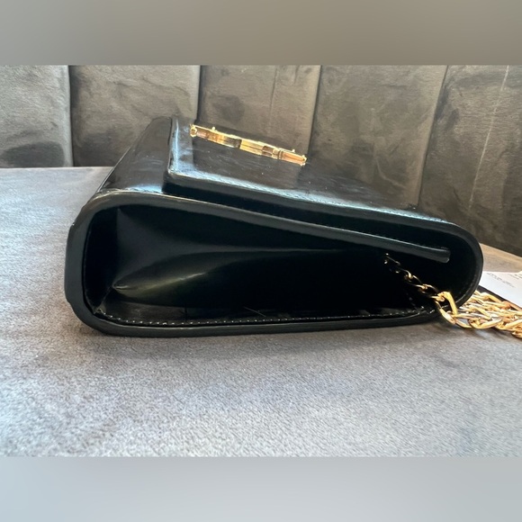 YSL Kate Monogram patent clutch bag - Picture 5 of 17